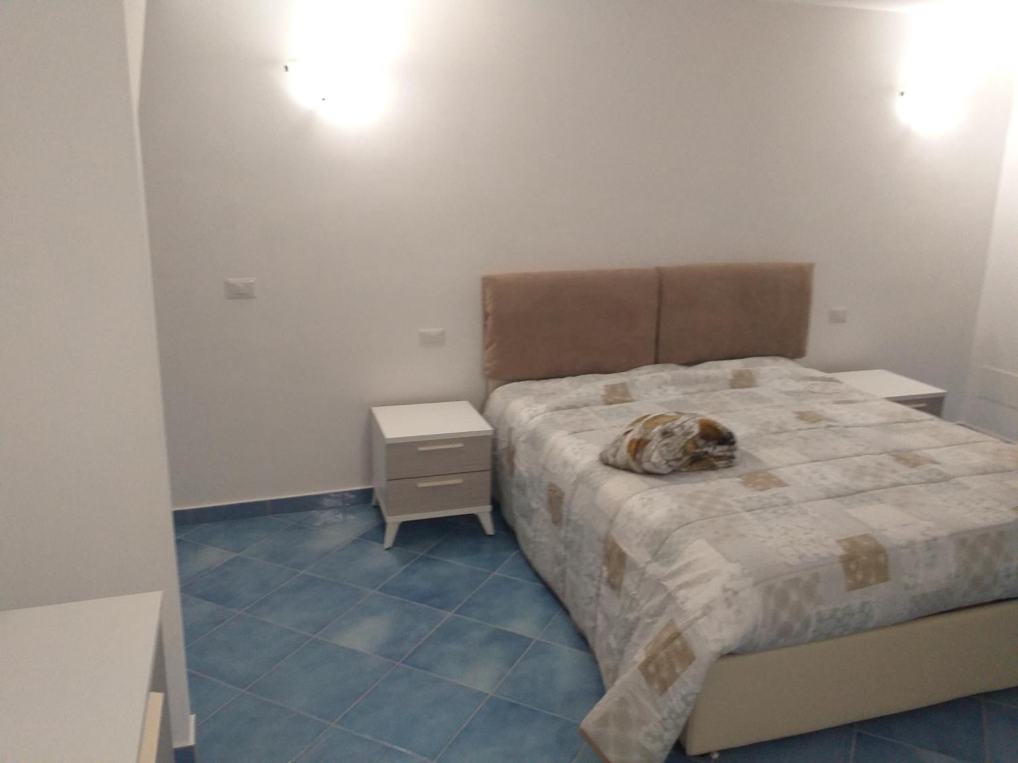 Appartamento G. Cervera66 Ischia Bagian luar foto