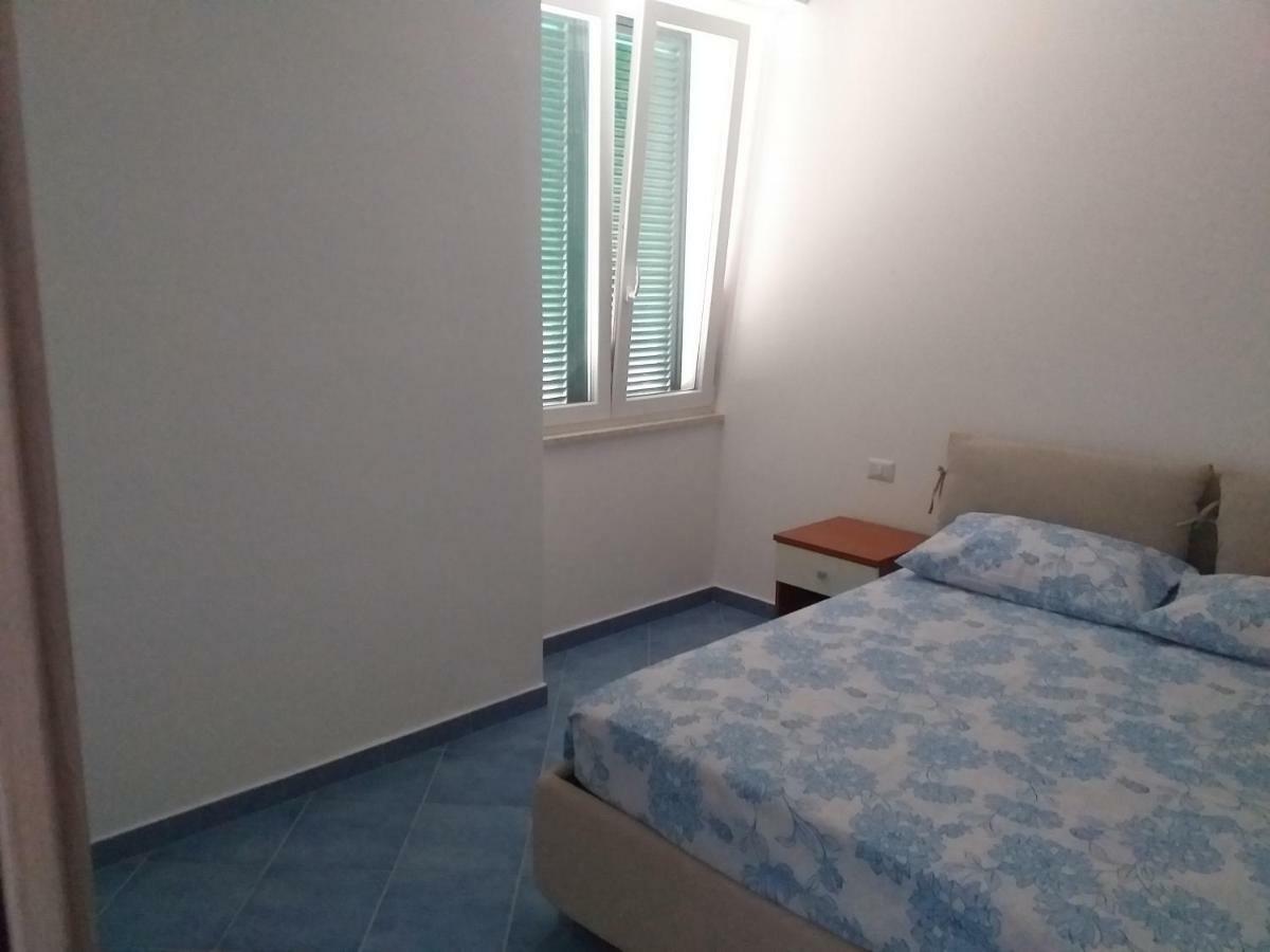 Appartamento G. Cervera66 Ischia Bagian luar foto